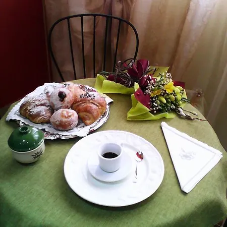 Alojamento de Acomodação e Pequeno-almoço Etna Flower Belpasso
